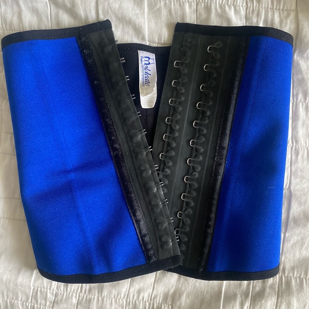 waist trainer